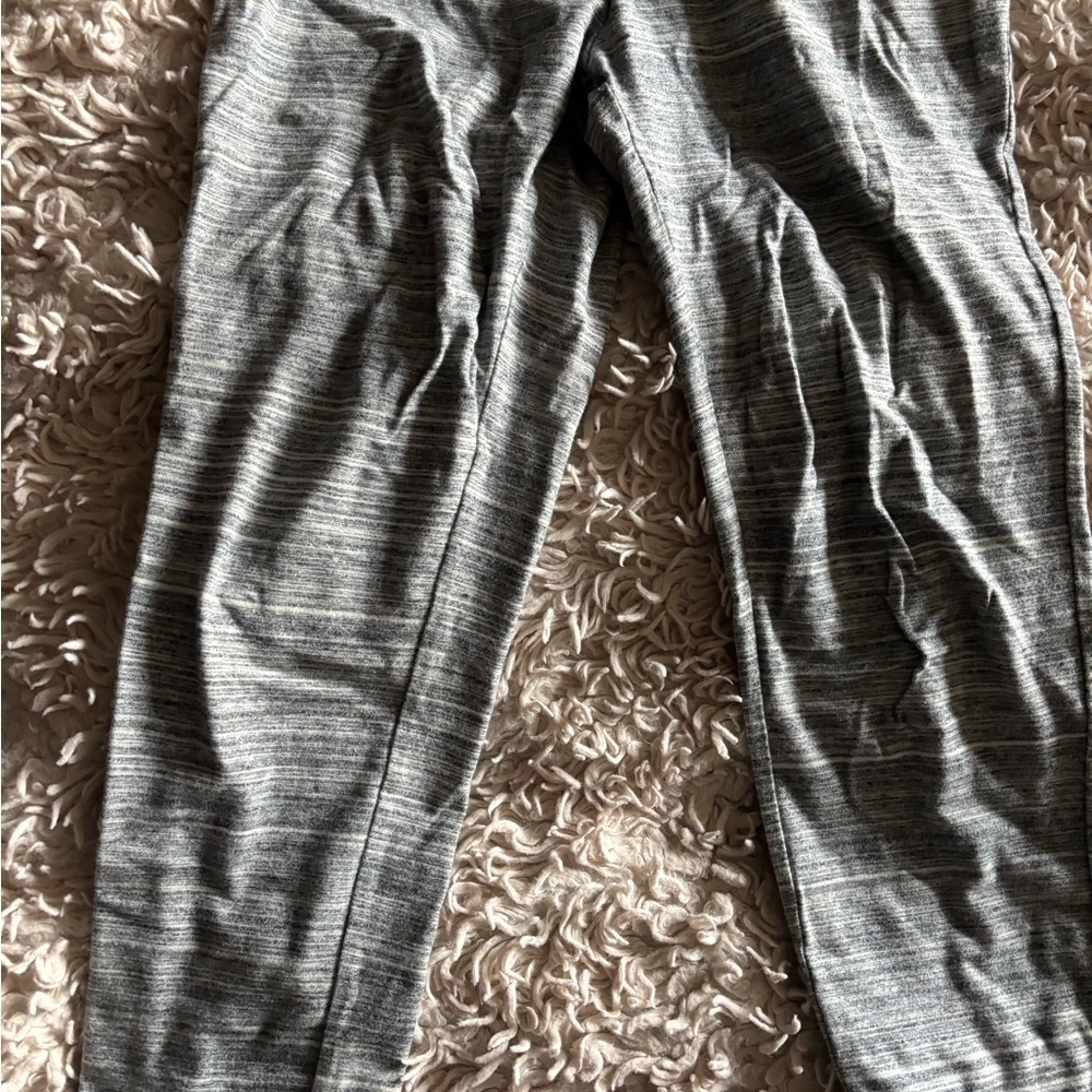 Heather Gray Capri Leggings